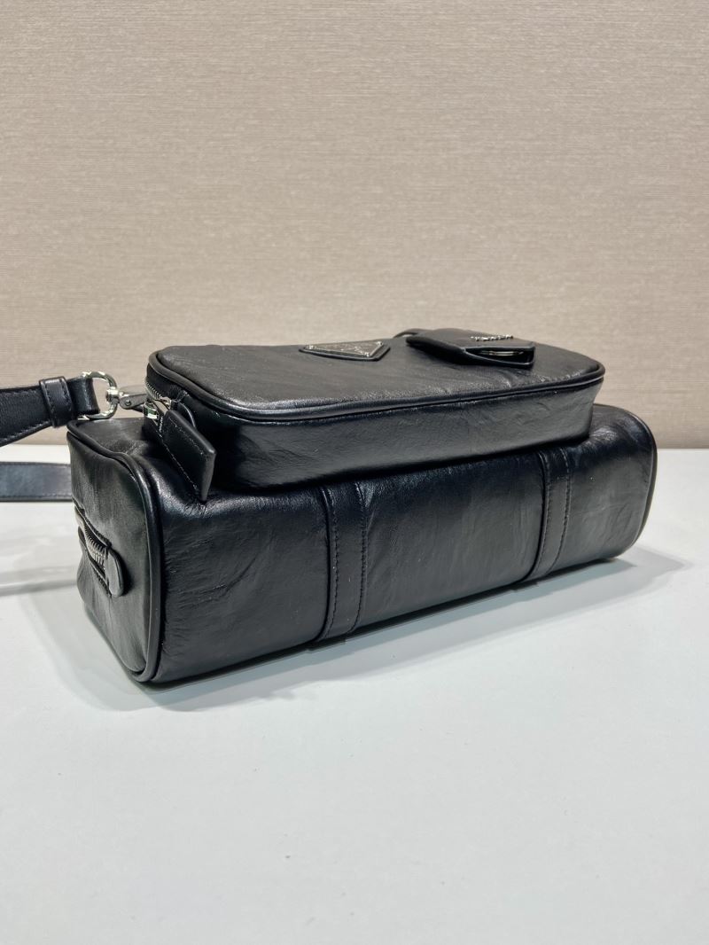 Pra*a top handle bags